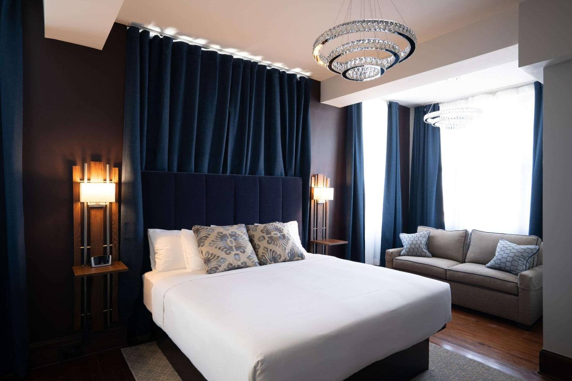The Esquire Hotel Downtown Gastonia, Ascend Hotel Collection Екстериор снимка